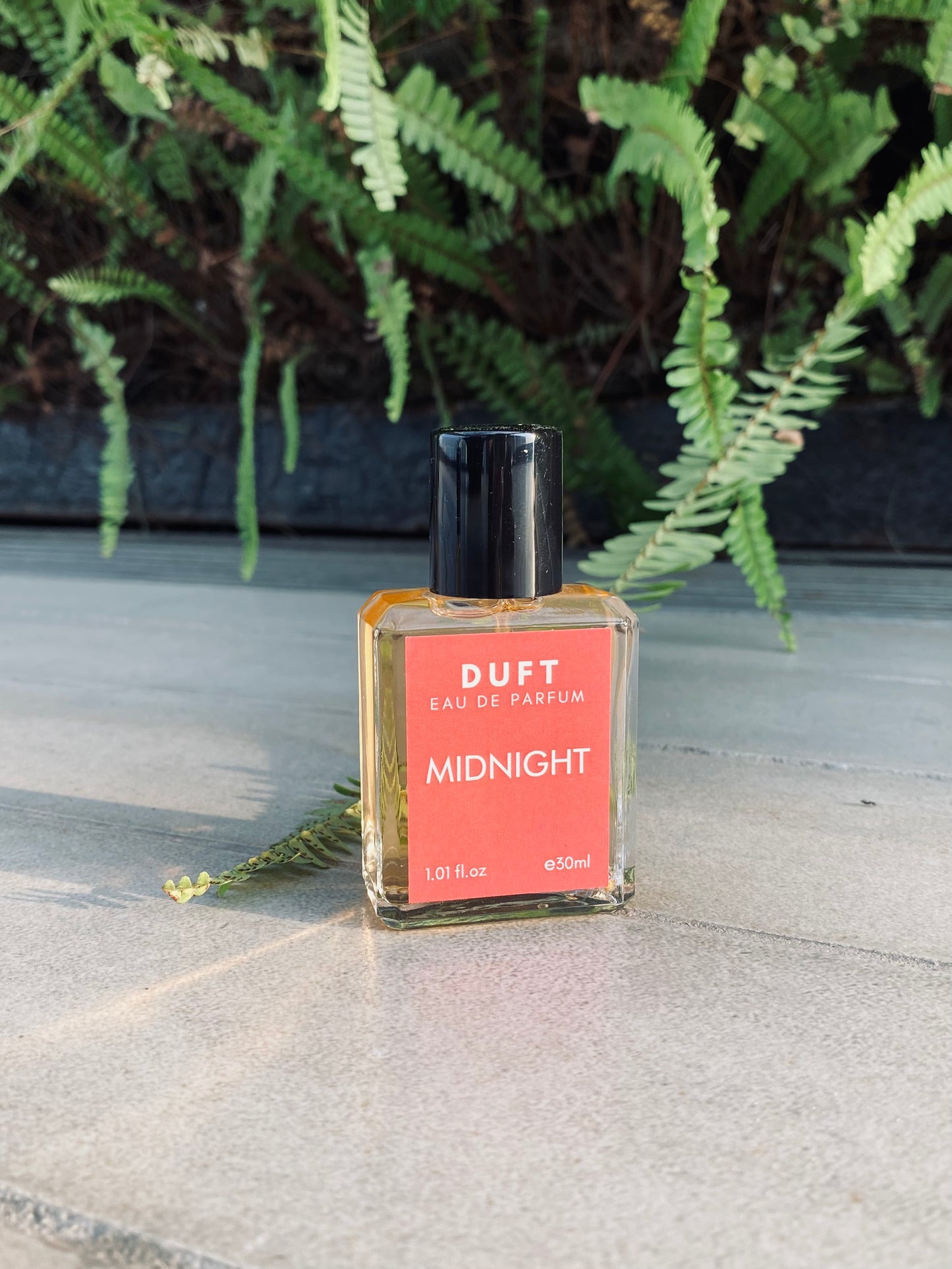 Duft MID NIGHT EDP - Women (30ml.) (Similar to YSL Black Opium)
